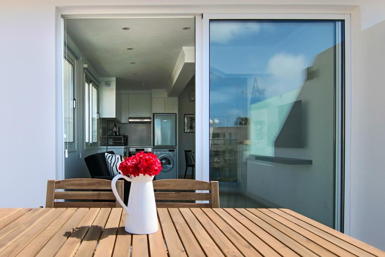 Phaedrus Living: Seaside Modern Flat Lighthouse 63 Paphos Exterior foto
