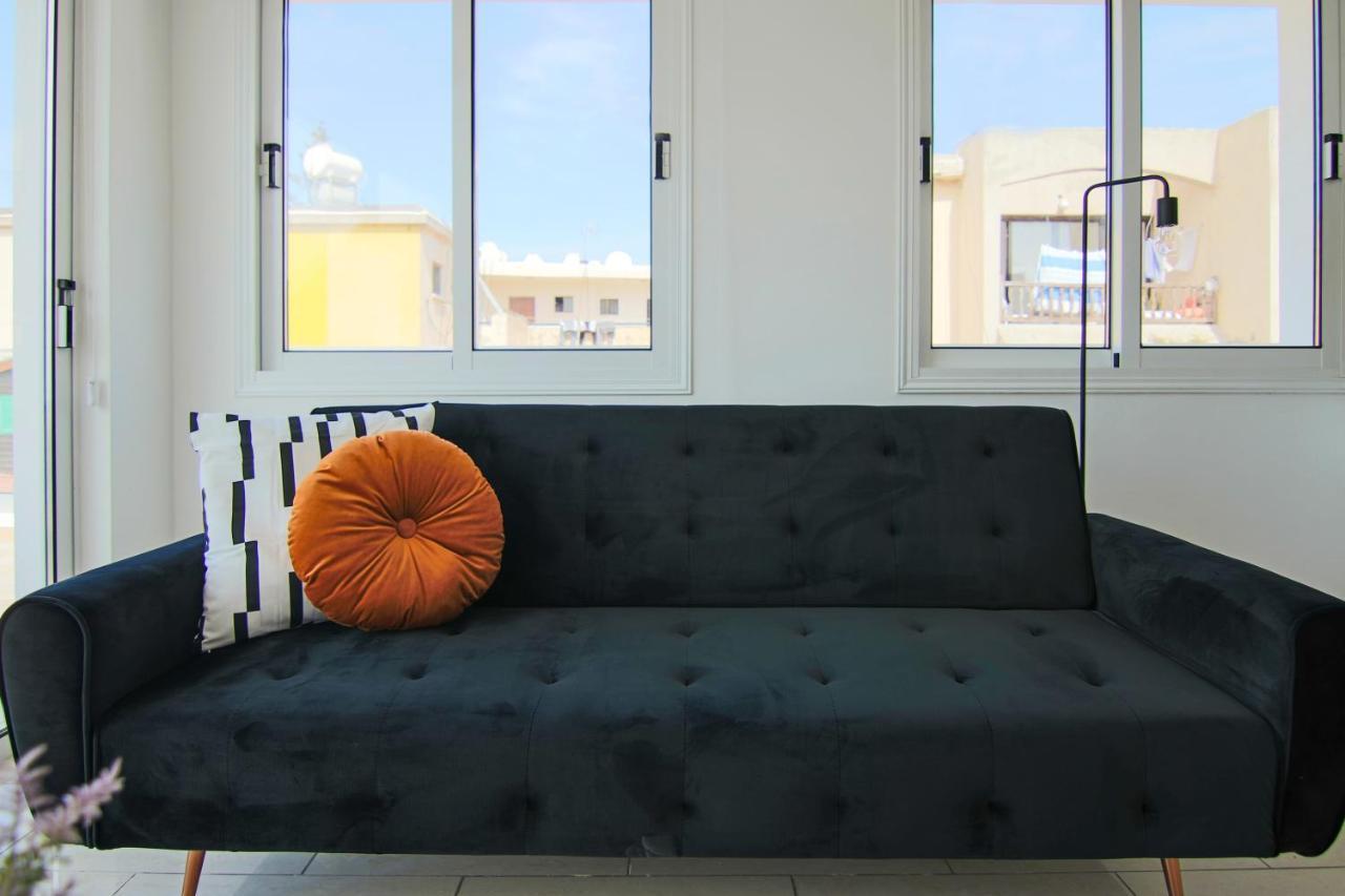 Phaedrus Living: Seaside Modern Flat Lighthouse 63 Paphos Exterior foto